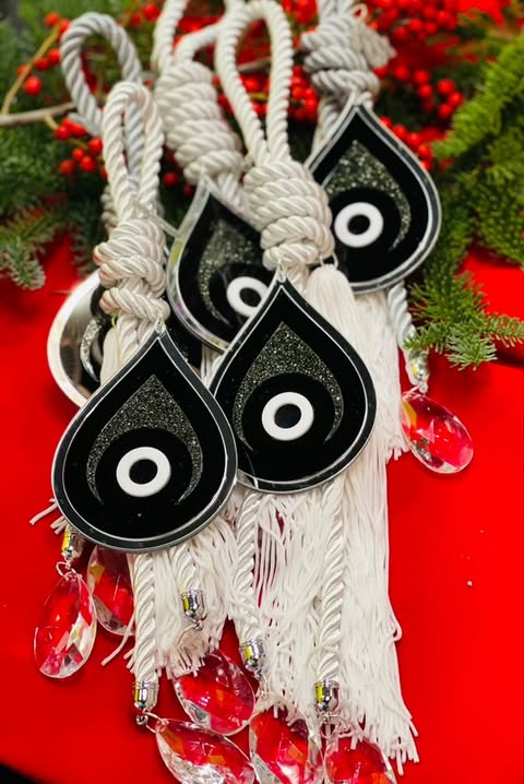 Χειροποίητο κρεμαστό γούρι.