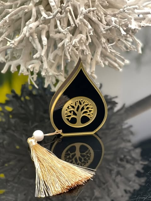 Small Tree of Life Gold and Black
